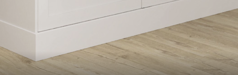 Ora - Plinth 2750mm x 150mm